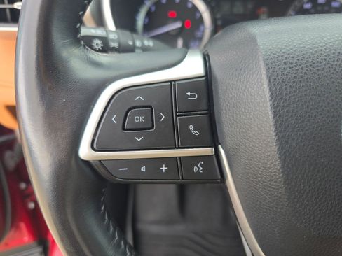 Used 2022 Toyota Highlander Platinum image 23