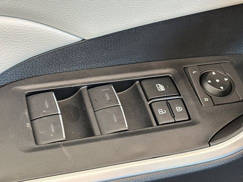 New 2025 Toyota RAV4 XLE image 11