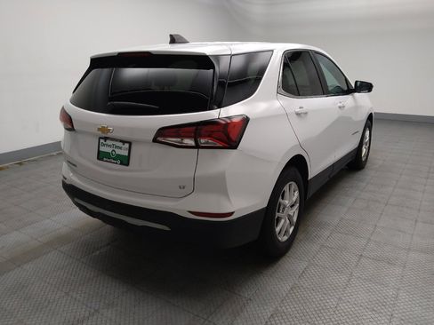 Used 2022 Chevrolet Equinox LT FWD image 9