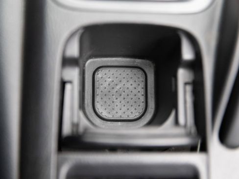 Used 2002 Honda S2000 image 82