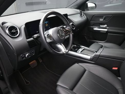 Certified 2025 Mercedes-Benz GLA 250 image 19