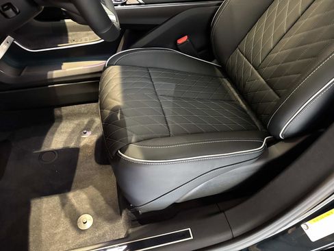New 2026 Cadillac Lyriq V w/ LPO, Floor Liner Package AWD/4WD image 17