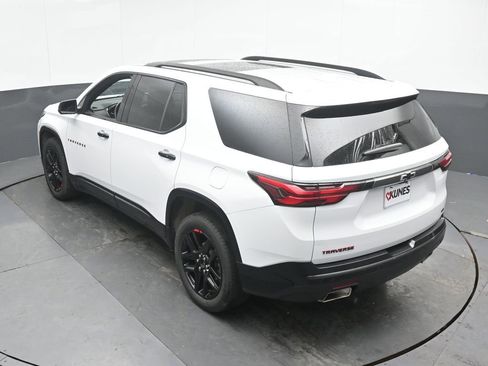 Used 2023 Chevrolet Traverse Premier w/ Redline Edition AWD/4WD image 42