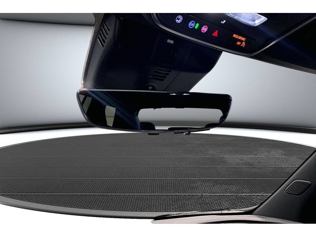 New 2026 Chevrolet Traverse RS w/ LPO, Floor Liner Package FWD image 31
