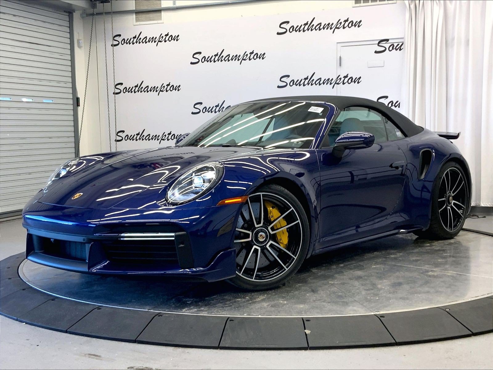 Used 2021 Porsche 911 Turbo S AWD/4WD image 1