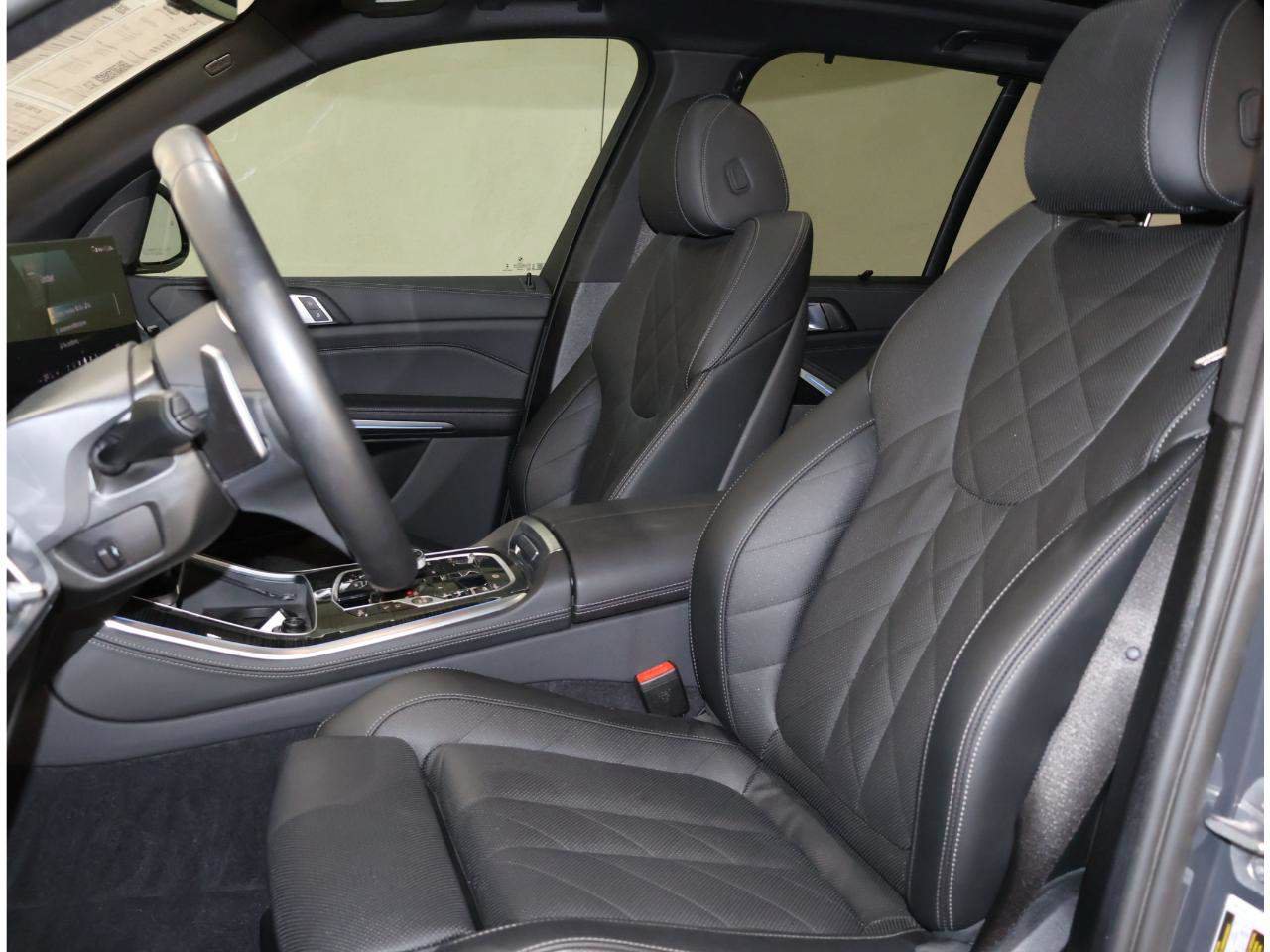 Certified 2026 BMW X5 xDrive50e AWD/4WD image 14