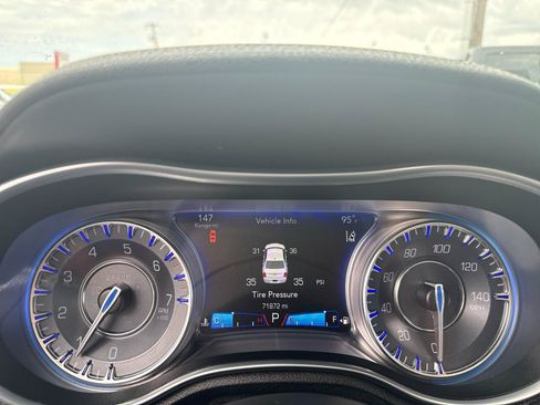 Used 2016 Chrysler 300 C w/ Safetytec Plus Group RWD image 19