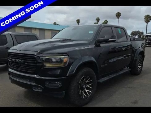 Used 2019 RAM 1500 Laramie AWD/4WD image 1