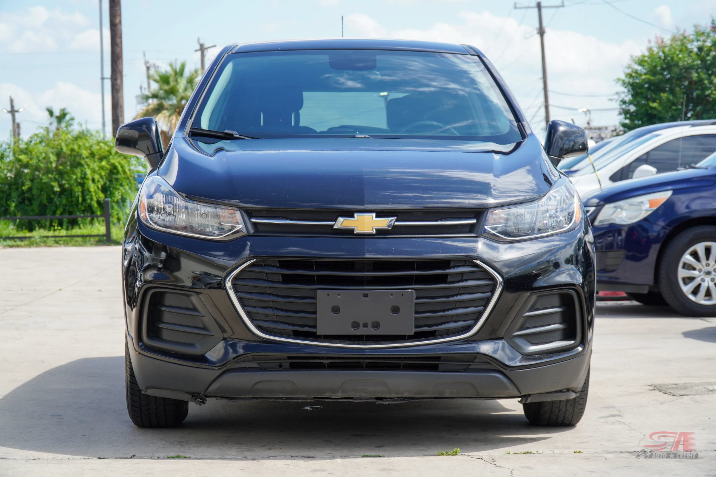Used 2020 Chevrolet Trax LS w/ Tint and Cruise Package FWD image 2