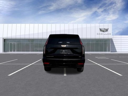 Certified 2024 Cadillac Escalade Premium Luxury w/ Performance Package AWD/4WD image 12