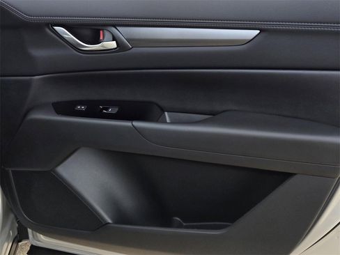 New 2025 MAZDA CX-5 AWD 2.5 S w/ Select Package image 8