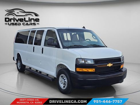 Used 2023 Chevrolet Express 3500 LS image 5