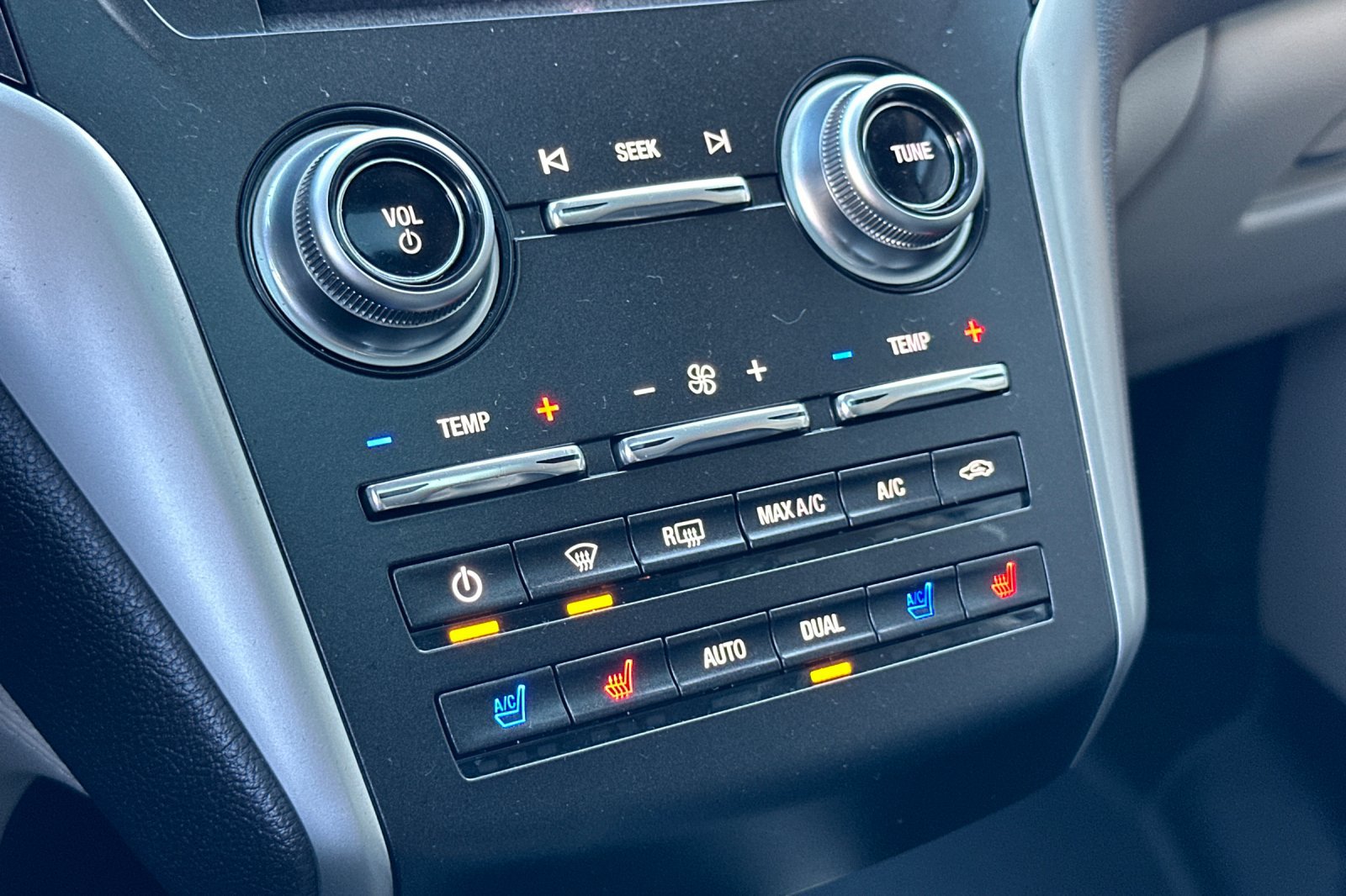 Used 2019 Lincoln MKC Reserve FWD image 22