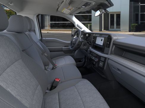 New 2025 Ford F350 XL w/ STX Appearance Package AWD/4WD image 11
