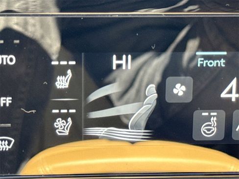 Used 2025 Genesis G80 2.5T Advanced image 31