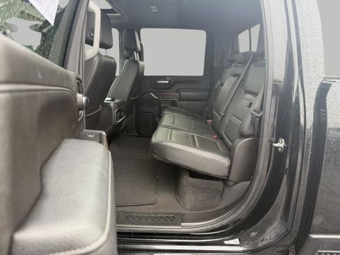 Used 2023 GMC Sierra 2500 Denali image 12