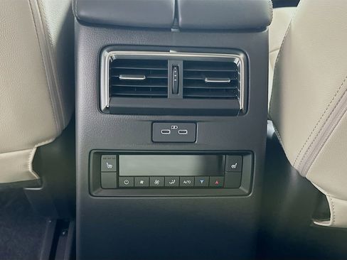 New 2026 MAZDA CX-70 3.3 Turbo w/ Preferred Package AWD/4WD image 27