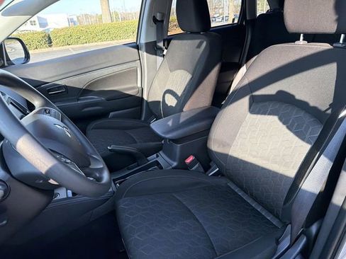 Used 2025 Mitsubishi Outlander Sport ES image 14