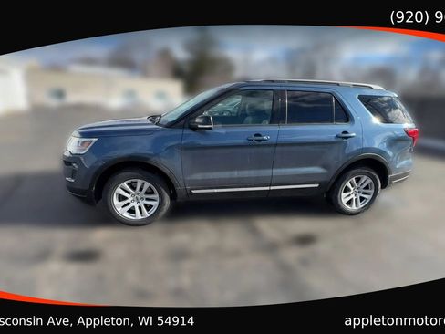 Used 2018 Ford Explorer XLT w/ Equipment Group 202A image 1