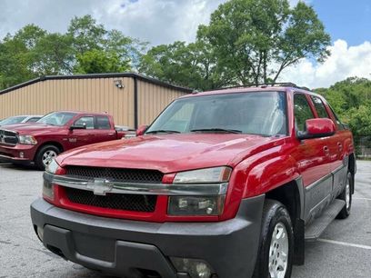 Used 2005 Chevrolet Avalanche Z71 w/ Sun And Sound Package