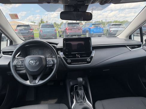 Used 2024 Toyota Corolla LE FWD image 10
