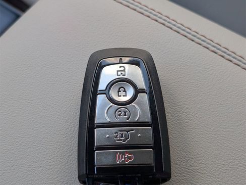 New 2026 Ford Explorer Active w/ Active Comfort Package image 31