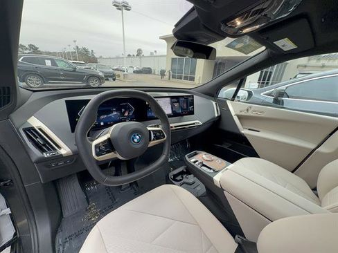 Certified 2023 BMW iX xDrive50 w/ Premium Package image 14