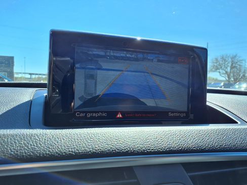 Used 2018 Audi Q3 2.0T Premium w/ Convenience Package image 6