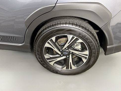 Used 2024 Subaru Crosstrek 2.0i Premium AWD/4WD image 32