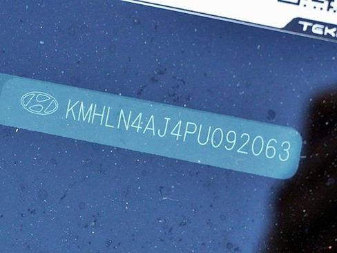 Certified 2023 Hyundai Elantra Limited FWD image 34