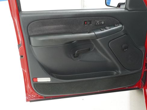 Used 2001 Chevrolet Silverado 1500 LT RWD image 5