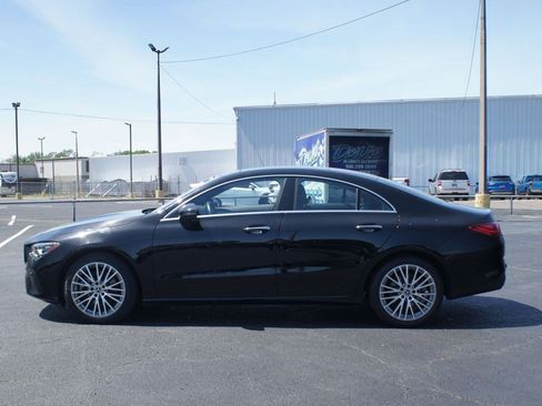 Used 2025 Mercedes-Benz CLA 250 4MATIC image 11