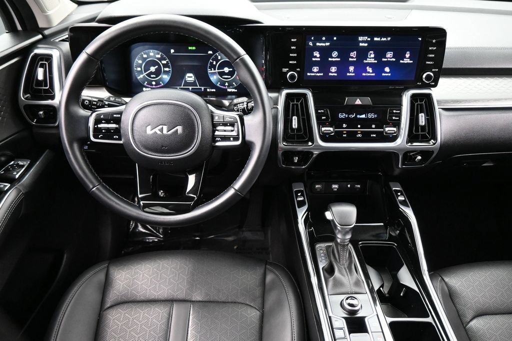Used 2023 Kia Sorento SX FWD image 6
