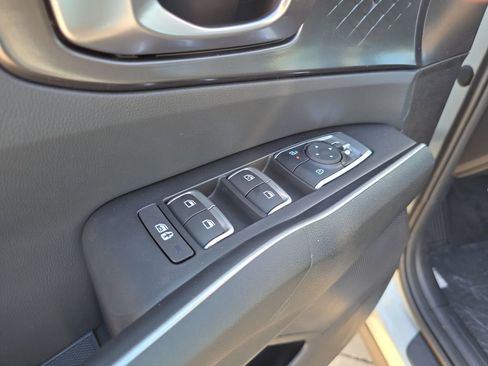 New 2026 Kia Sorento S image 19