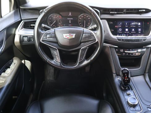 Used 2022 Cadillac XT5 Luxury image 14