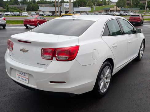 Used 2015 Chevrolet Malibu LT FWD image 6