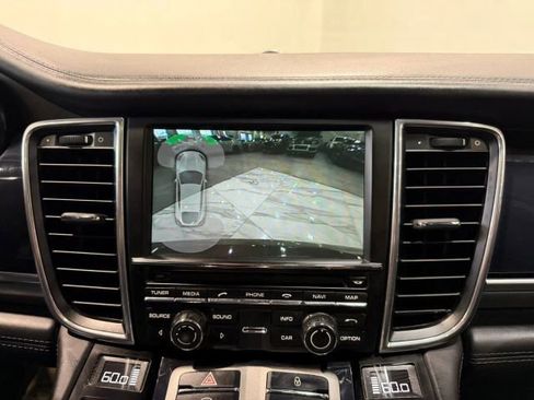 Used 2012 Porsche Panamera S RWD image 22