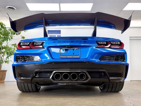 Used 2026 Chevrolet Corvette ZR1 w/ ZR1 Carbon Fiber Aero Package image 29