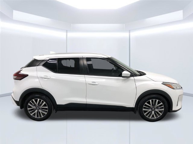 Used 2021 Nissan Kicks SV FWD image 40