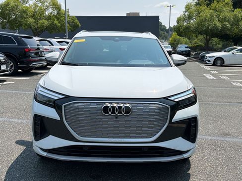 Used 2023 Audi Q4 e-tron Premium w/ Convenience Package RWD image 6