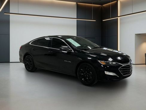 Used 2020 Chevrolet Malibu LT FWD image 8