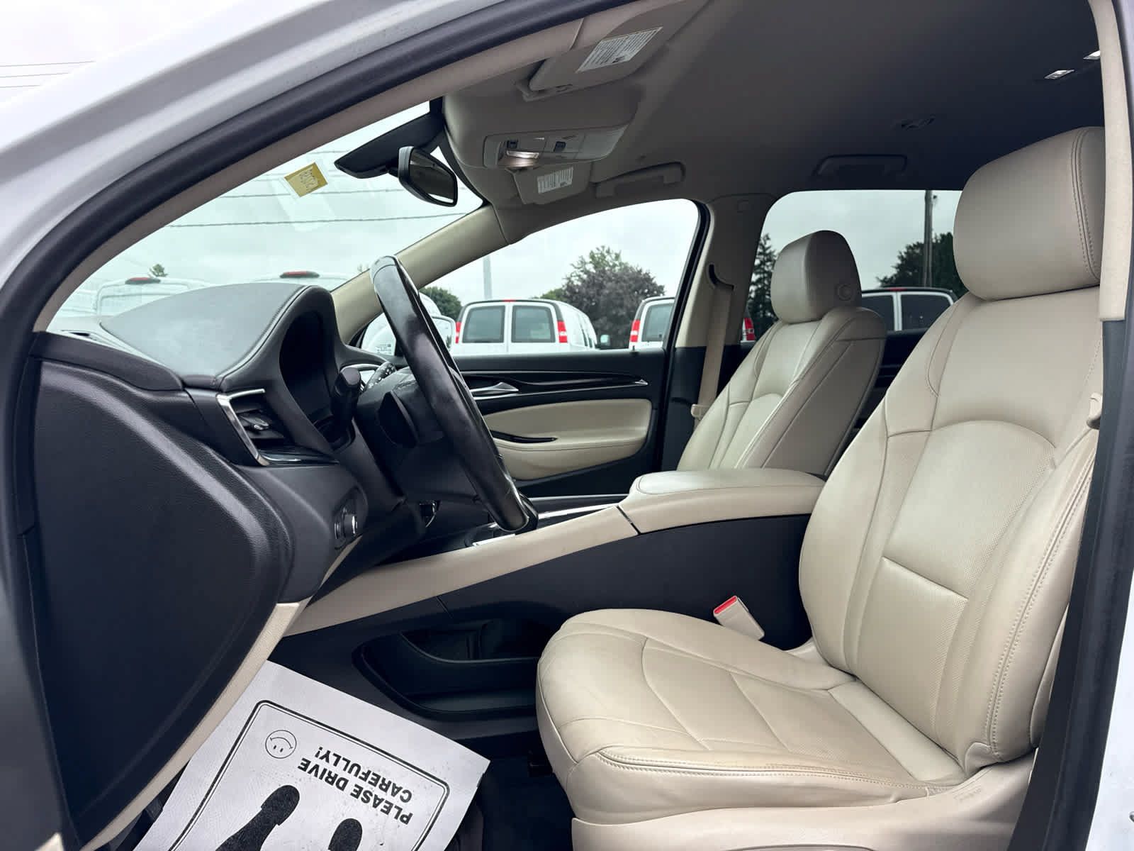 Certified 2020 Buick Enclave Essence w/ Sound and Sites Package AWD/4WD image 11