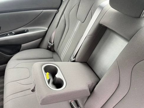 Used 2024 Hyundai Elantra SEL w/ Convenience Package FWD image 38