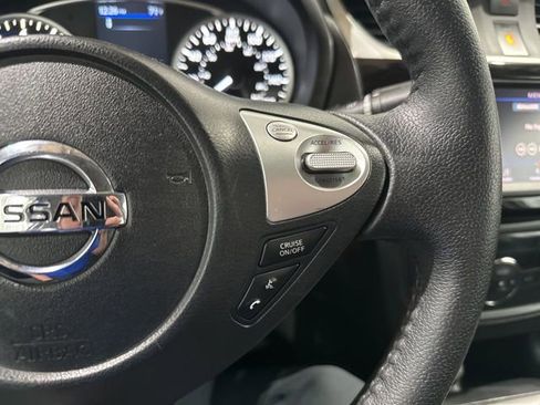 Used 2019 Nissan Sentra SV image 17