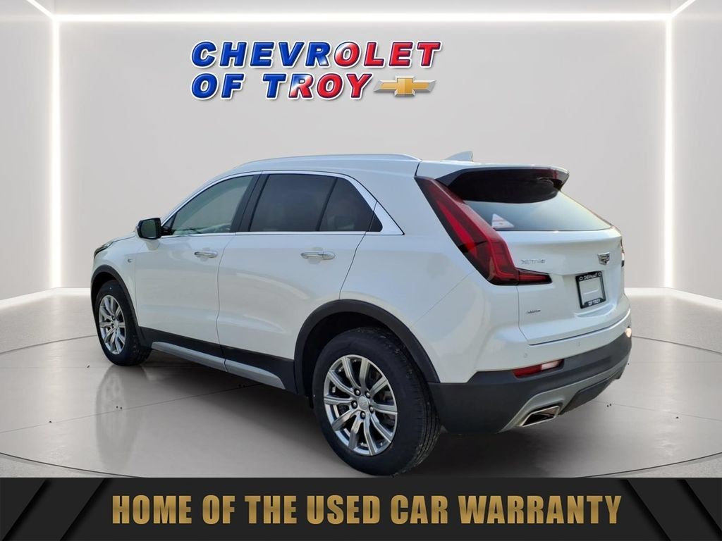 Used 2023 Cadillac XT4 Premium Luxury w/ Sun And Sound Package AWD/4WD image 7