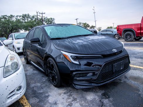 Used 2025 Toyota Corolla FX FWD image 6