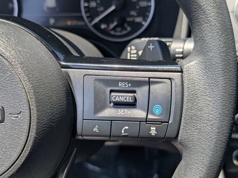 Certified 2023 Nissan Rogue SV AWD/4WD image 23