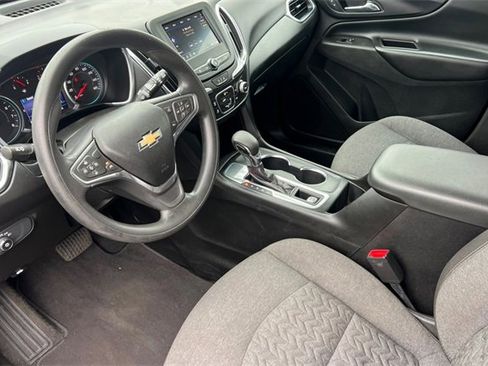 Used 2022 Chevrolet Equinox LT image 10