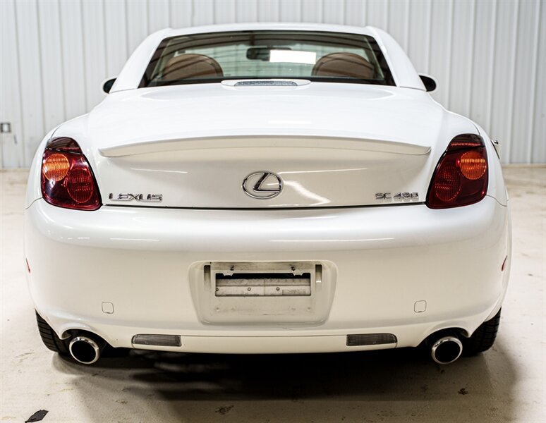 Used 2005 Lexus SC 430 Convertible RWD image 6