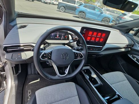 Used 2023 Volkswagen ID.4 Pro RWD image 16